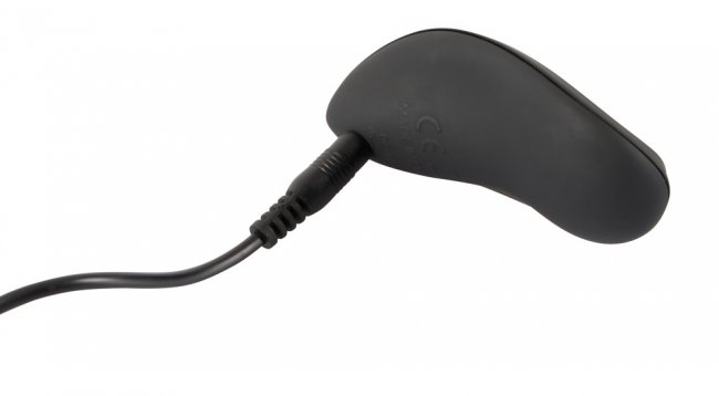 Analplugg tillverkad av högkvalitativ silikon med en avtagbar vibrator utrustad med 10 olika vibrationer. Uppladdningsbar.