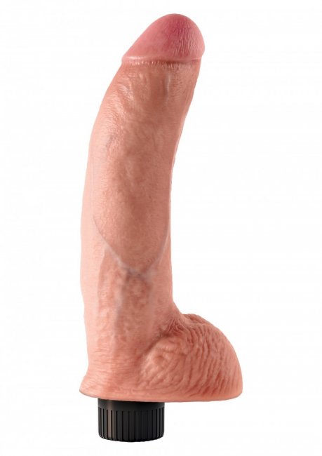 Beige dildo tillverkad av PVC. Realistisk design och detaljer. Avtagbar sugkopp, multispeed vibrationer, helt vattentät.