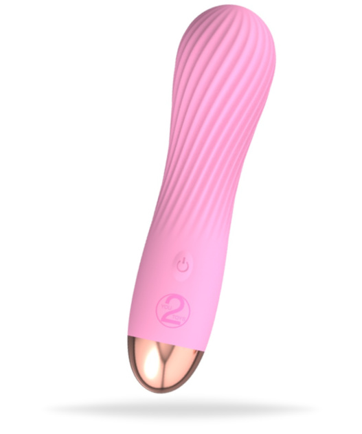 Elegant vibrator tillverkad av supermjuk silikon. 7 olika vibrationer. Uppladdningsbar, vattentät och enkel att använda.