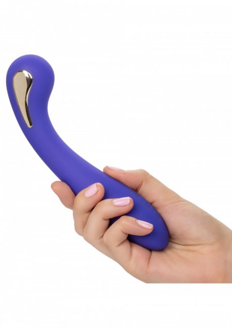 Lila vibrator med 7 vibrationer och 5 e-stim funktioner. Uppladdningsbar, vattentät, lätt böjt skaft. Enkel att använda.