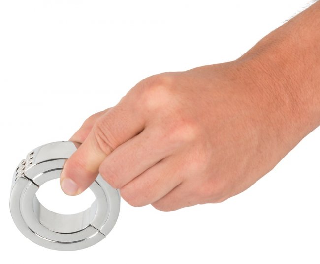 Lockable Ball Stretcher