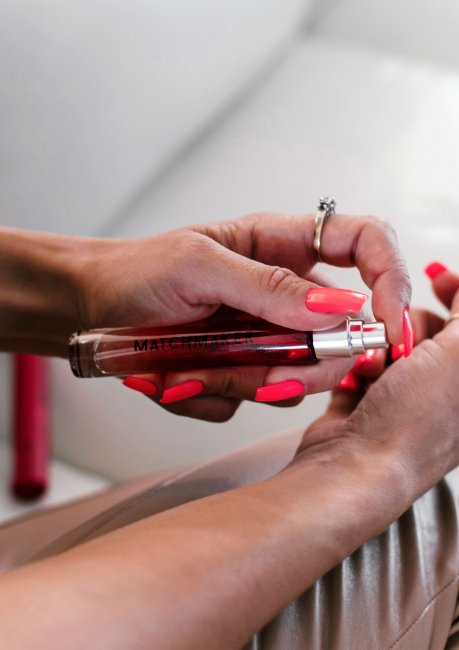 Red Diamond Attract her
