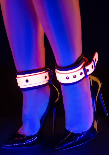 Taboom Glow In The Dark Ankle Cuffs